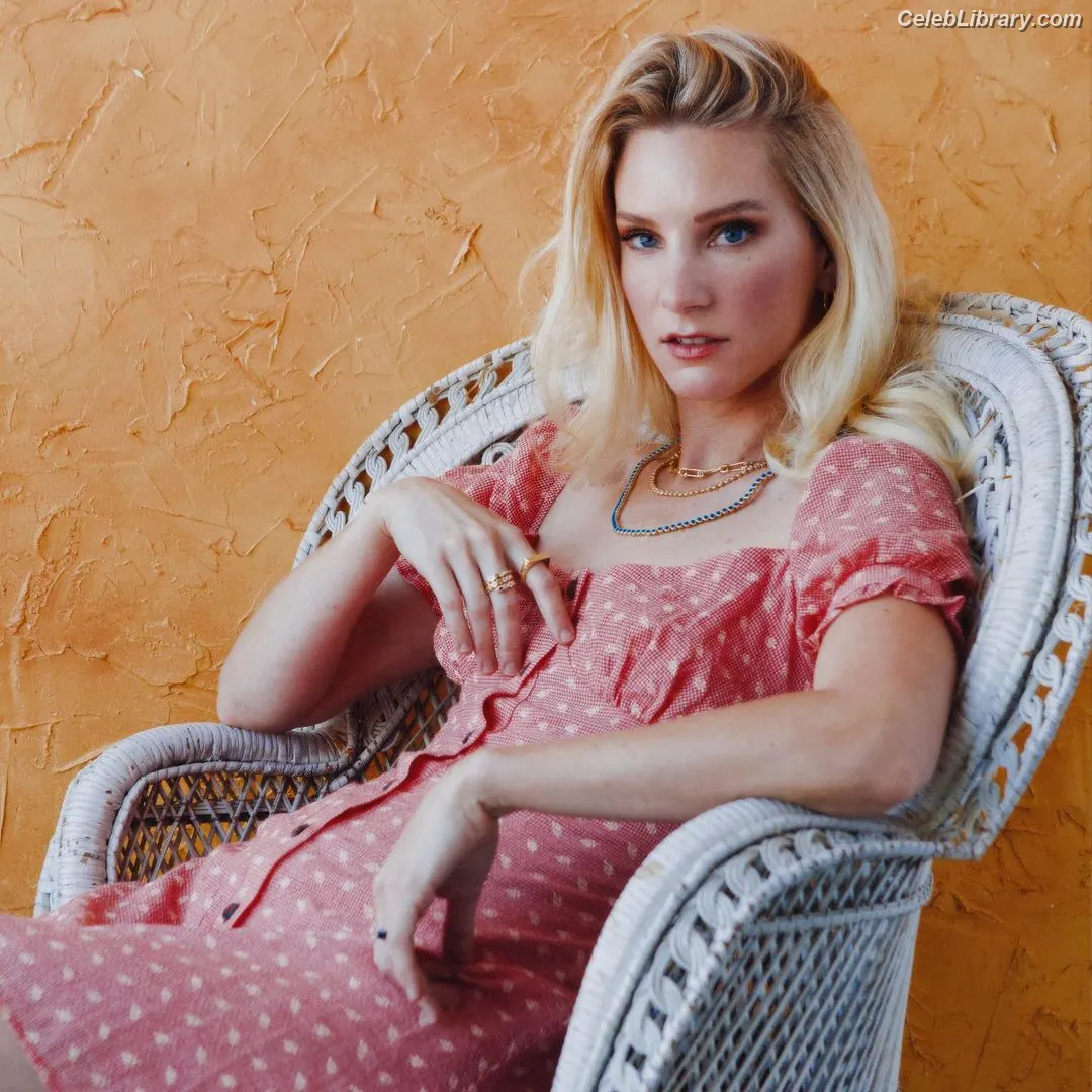 Heather Morris photo 18 of 180