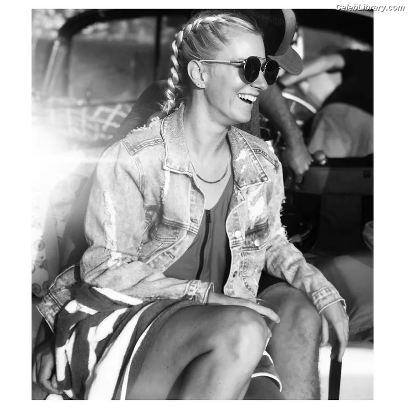 Heather Morris photo 7 of 181
