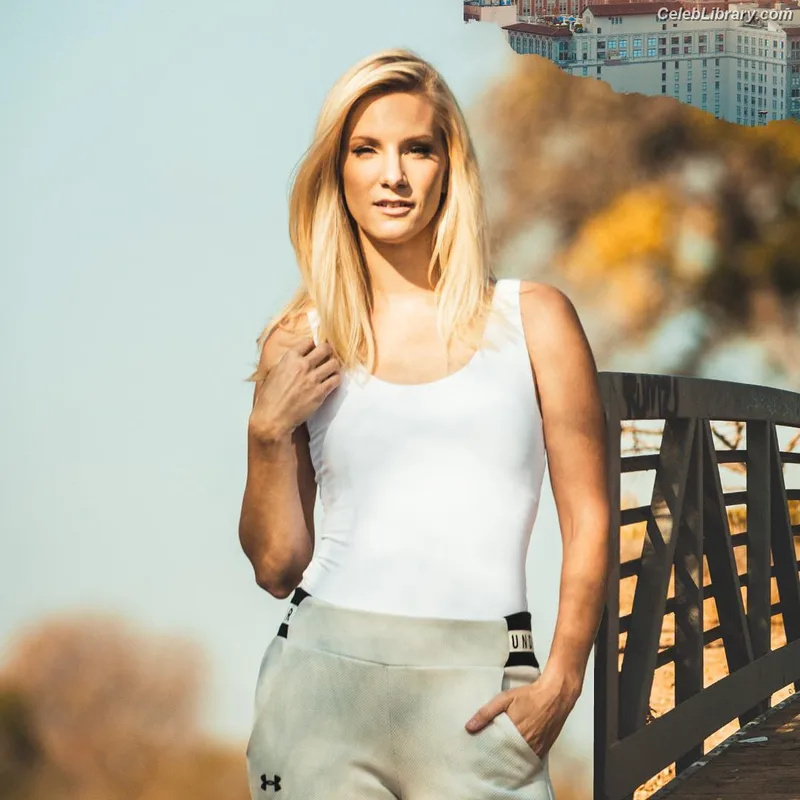 Heather Morris photo 22 of 181