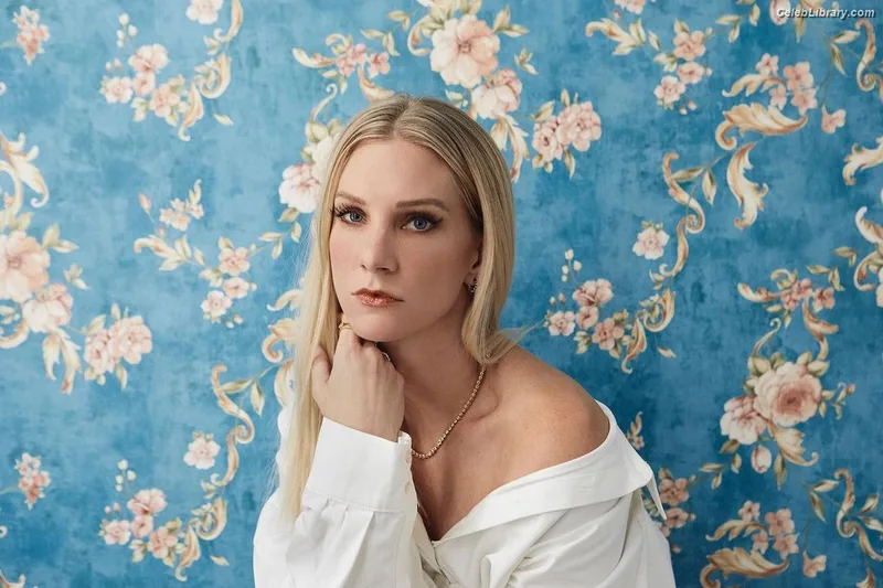 Heather Morris photo 13 of 181