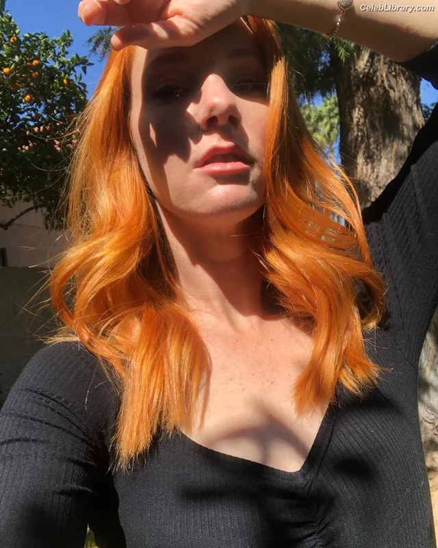 Heather Morris photo 22 of 181
