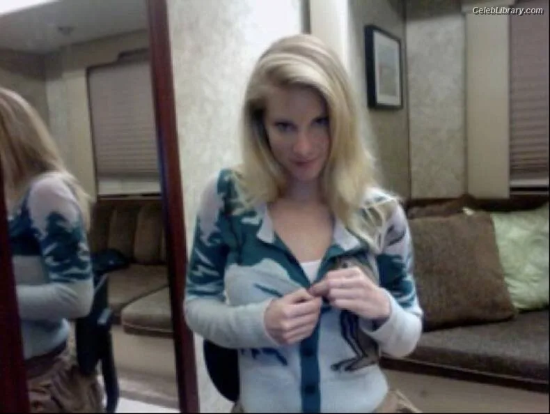 Heather Morris photo 12 of 181