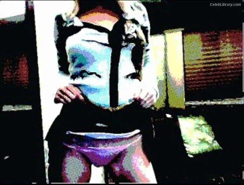 Heather Morris photo 19 of 181