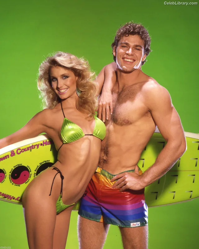 Heather Thomas photo 19 of 499
