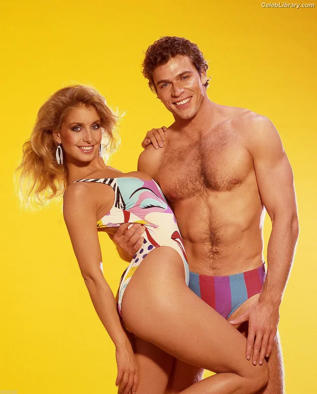 Heather Thomas photo 1 of 499