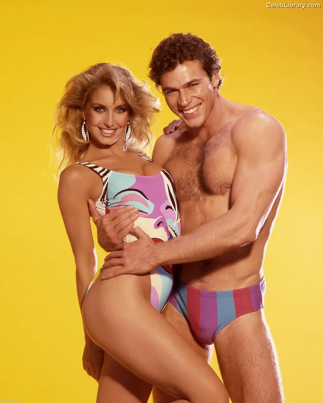 Heather Thomas photo 20 of 499
