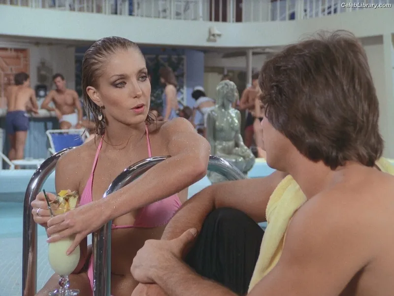 Heather Thomas photo 6 of 499