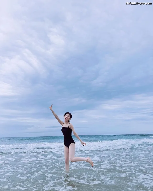 HeeJin (ARTMS / LOONA) photo 20 of 118