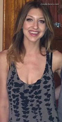 Heidi Gardner photo 7 of 75