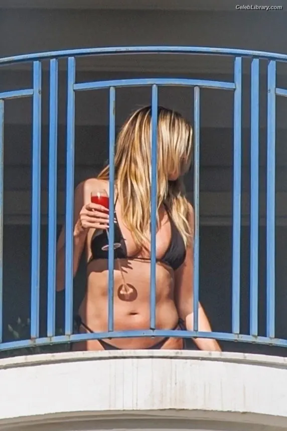 Heidi Klum photo 5 of 1638