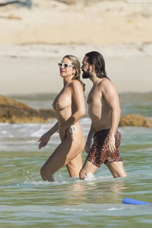 Heidi Klum photo 6 of 1639