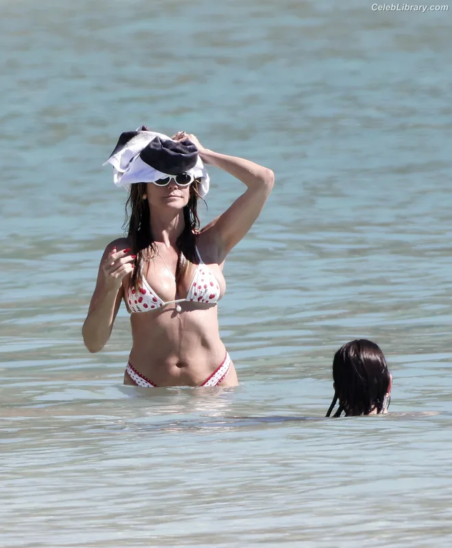 Heidi Klum photo 6 of 1639