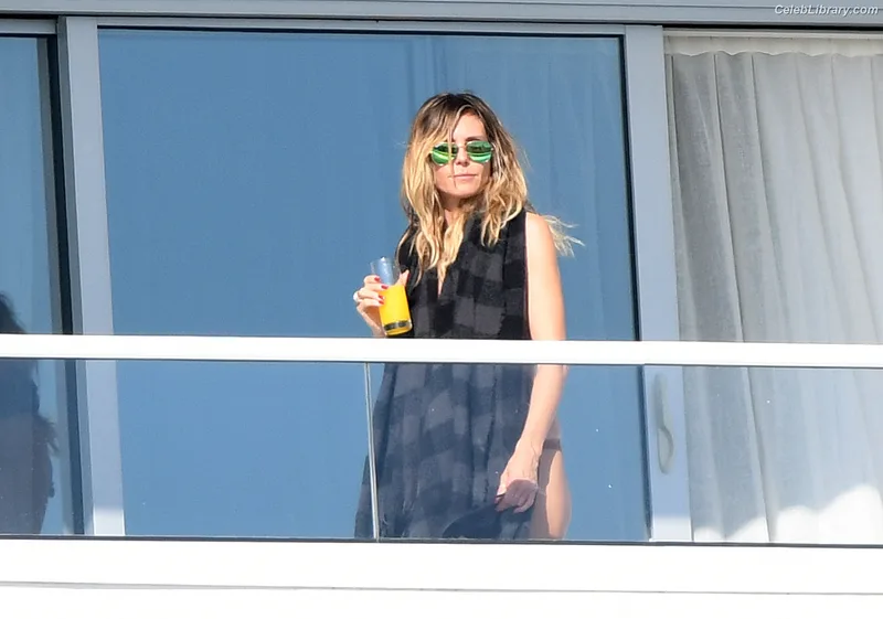 Heidi Klum photo 14 of 1639