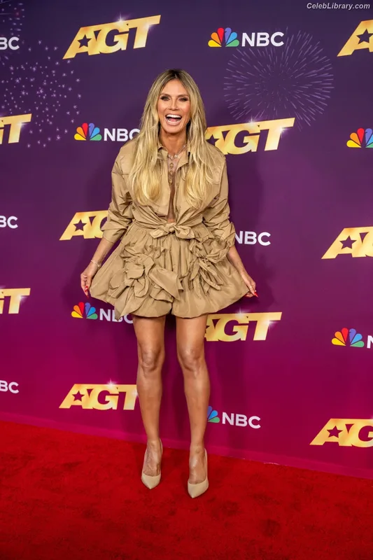 Heidi Klum photo 16 of 1639