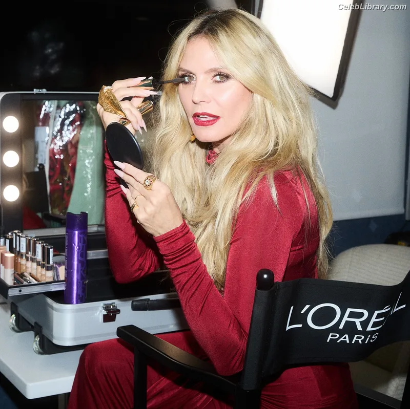 Heidi Klum photo 13 of 1639