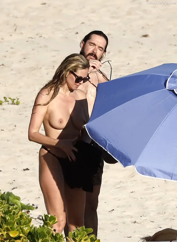 Heidi Klum photo 16 of 1639