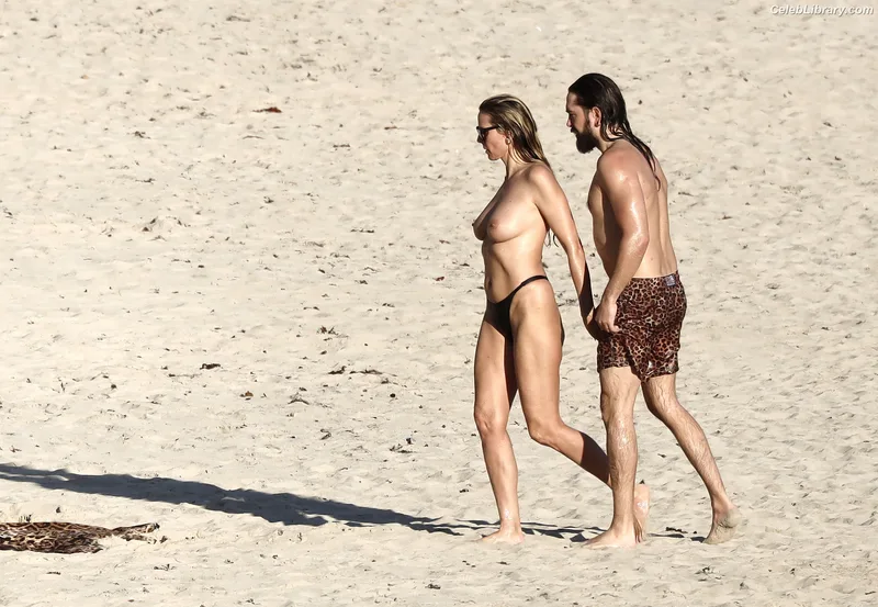 Heidi Klum photo 6 of 1639