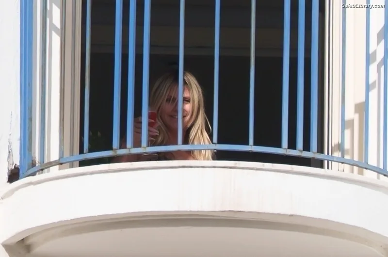 Heidi Klum photo 17 of 1639
