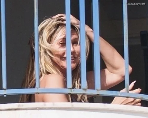 Heidi Klum photo 24 of 1639