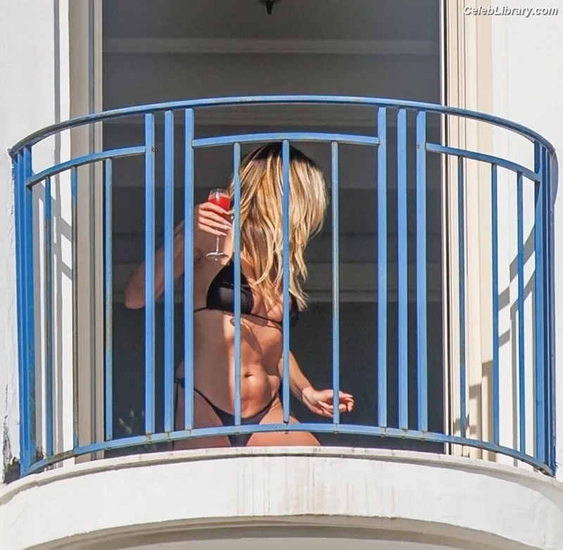 Heidi Klum photo 2 of 1639