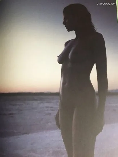 Heidi Klum photo 3 of 1639