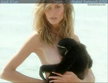 Heidi Klum photo 11 of 1639