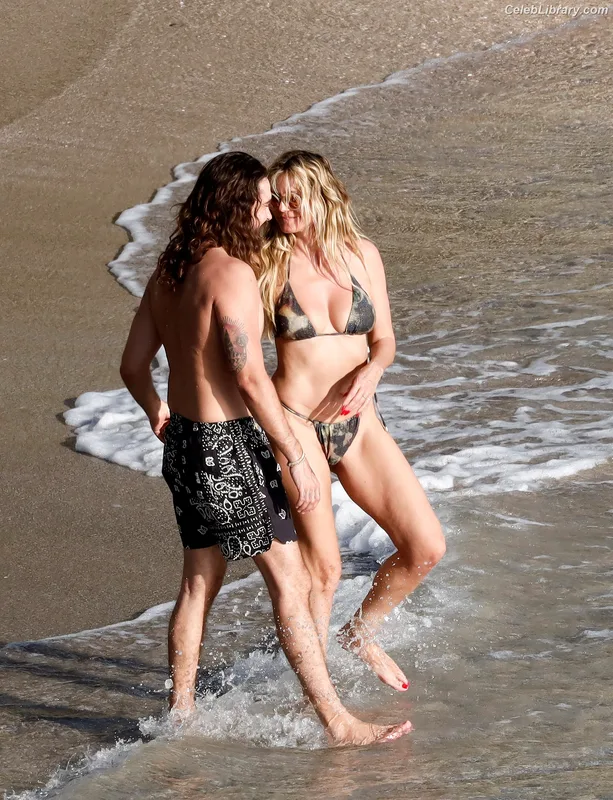 Heidi Klum photo 9 of 1639