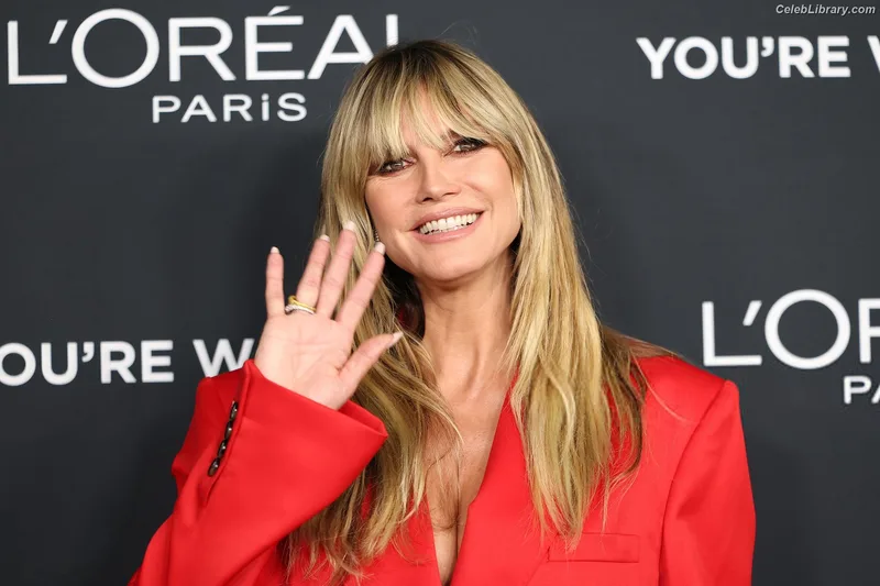 Heidi Klum photo 23 of 1639