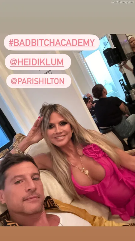 Heidi Klum photo 13 of 1639