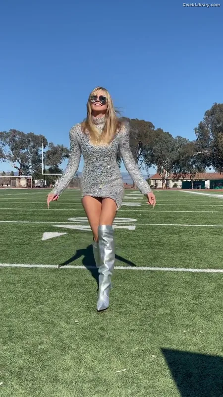 Heidi Klum photo 15 of 1639