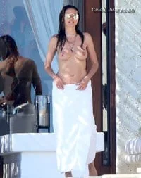 Heidi Klum photo 10 of 1639