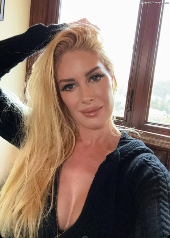 Heidi Montag photo 3 of 592