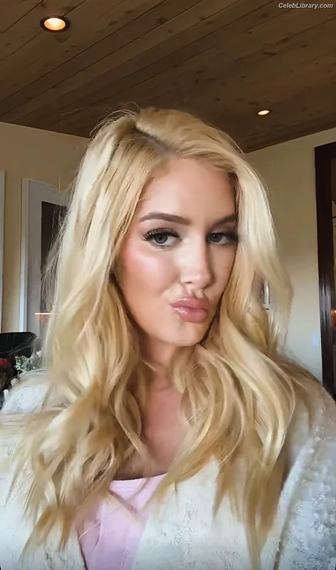 Heidi Montag photo 12 of 592
