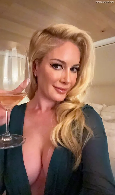 Heidi Montag photo 11 of 592