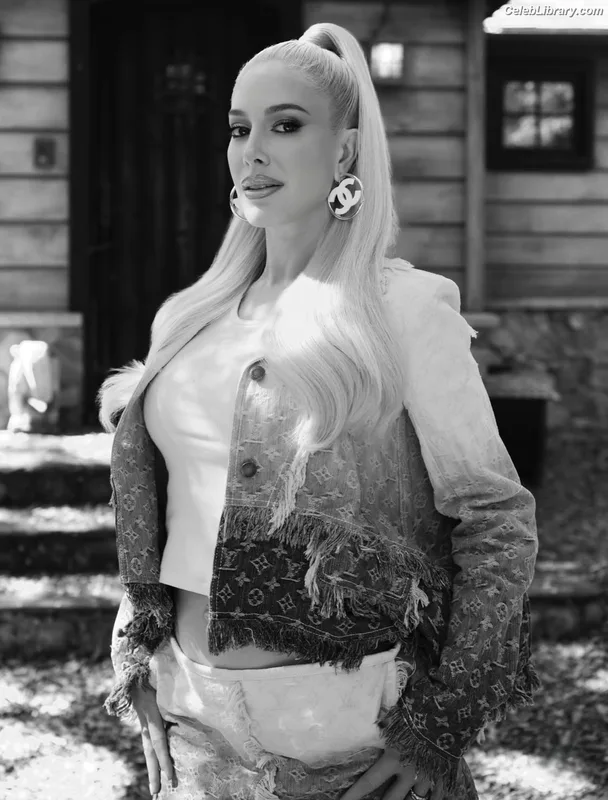 Heidi Montag photo 10 of 592