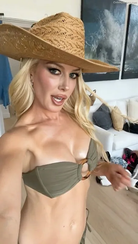 Heidi Montag photo 24 of 592
