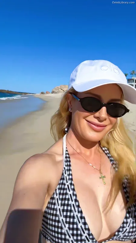 Heidi Montag photo 24 of 592