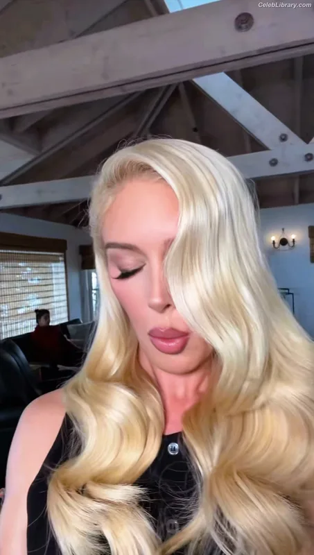Heidi Montag photo 4 of 592