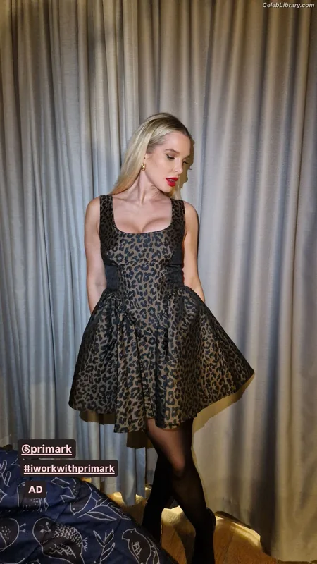 Helen Flanagan photo 24 of 617