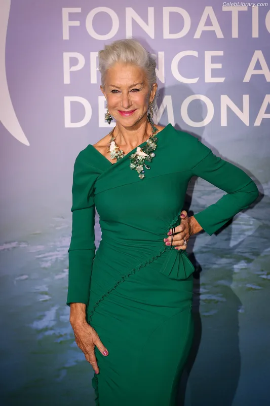 Helen Mirren photo 5 of 52