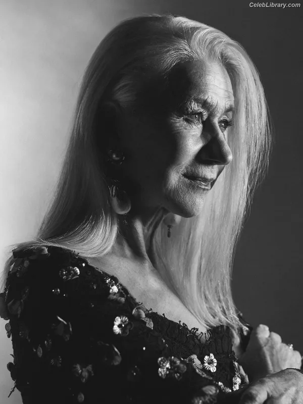 Helen Mirren photo 12 of 52