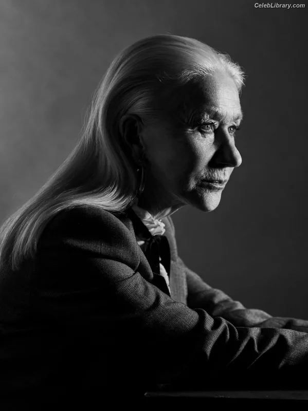 Helen Mirren photo 14 of 52