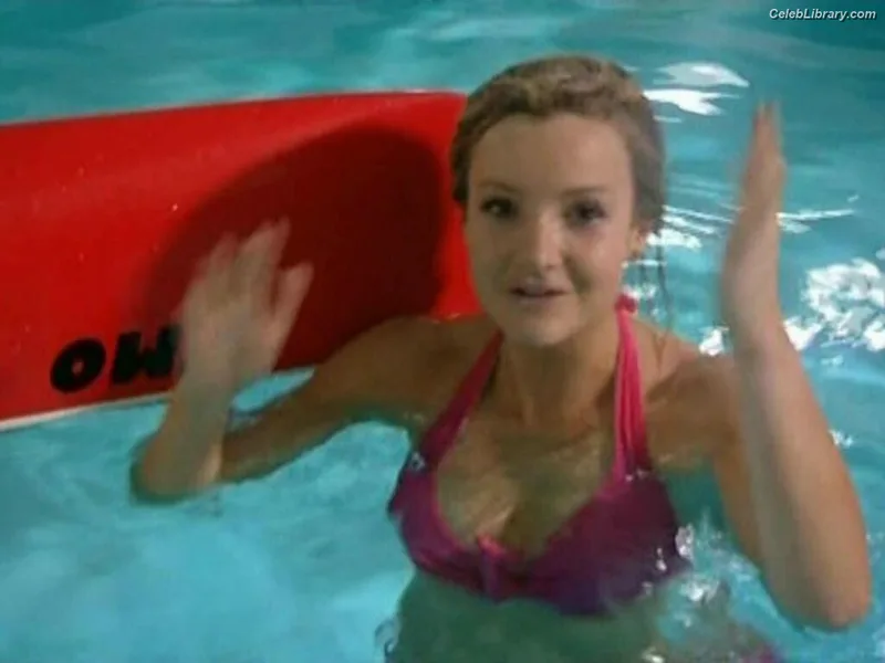 Helen Skelton photo 12 of 26