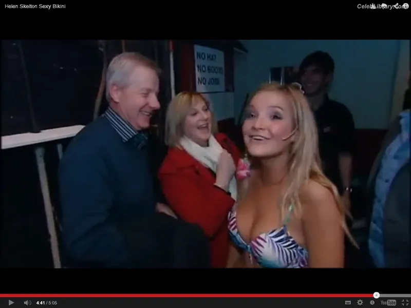 Helen Skelton photo 13 of 26