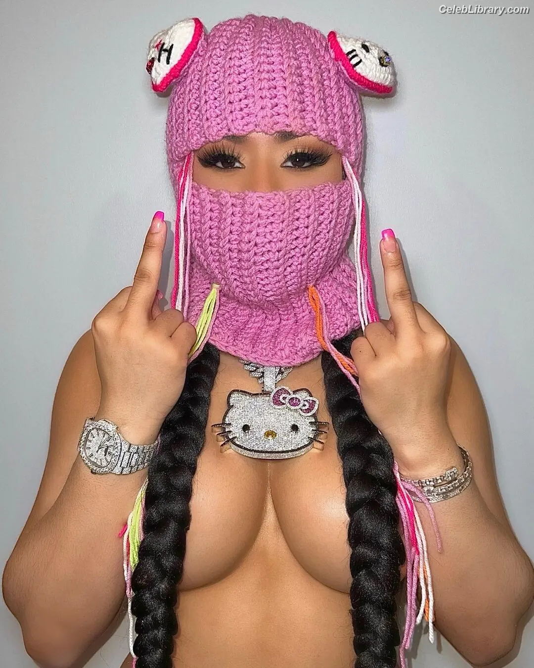 Hennessy Carolina photo 17 of 109