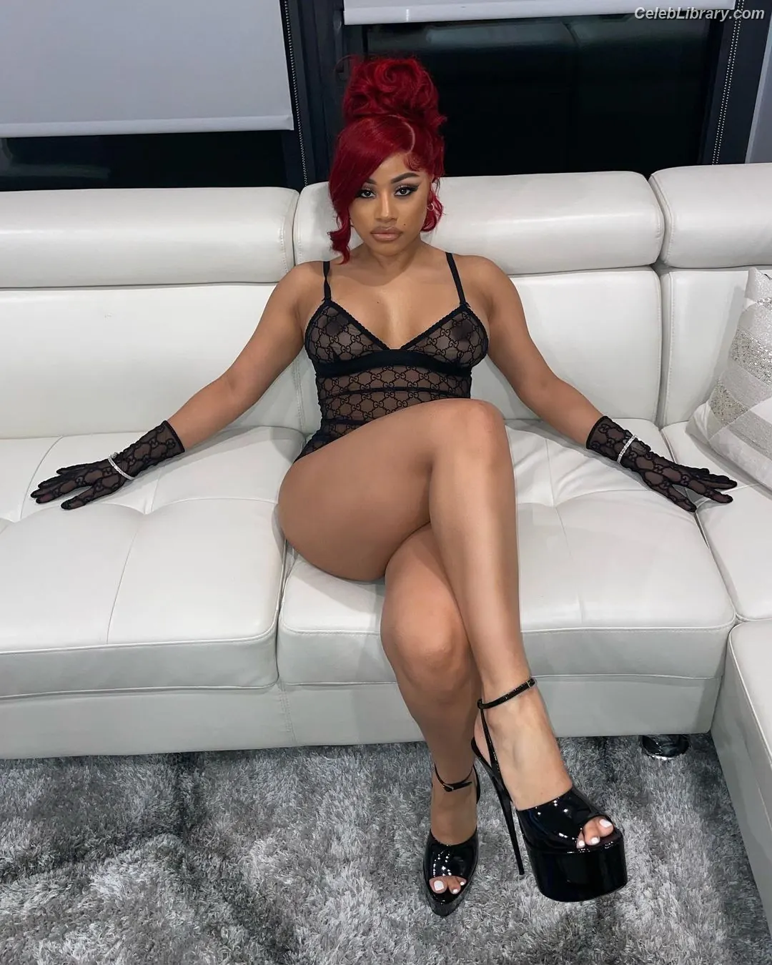 Hennessy Carolina photo 15 of 109