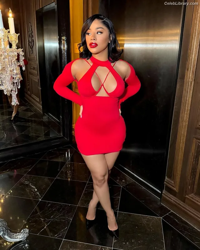 Hennessy Carolina photo 1 of 110