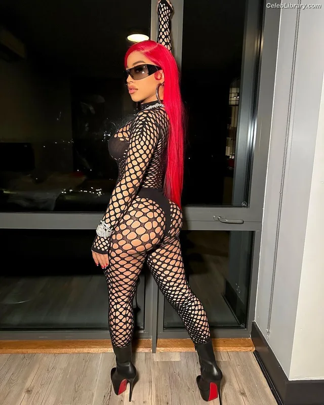 Hennessy Carolina photo 21 of 110