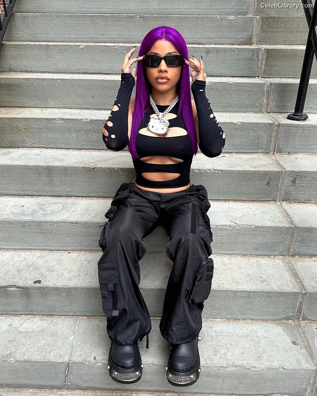 Hennessy Carolina photo 23 of 110