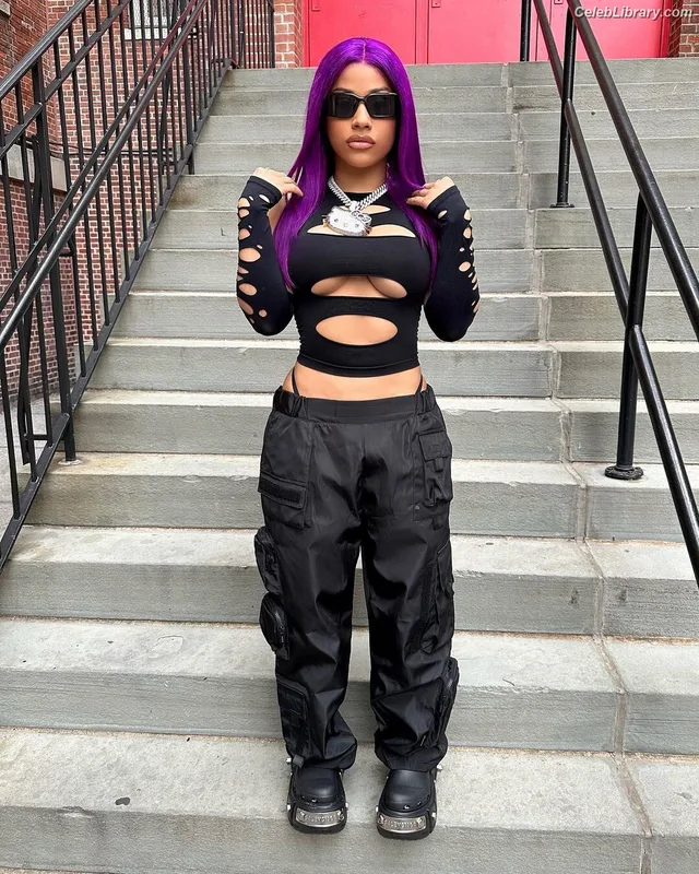 Hennessy Carolina photo 1 of 110